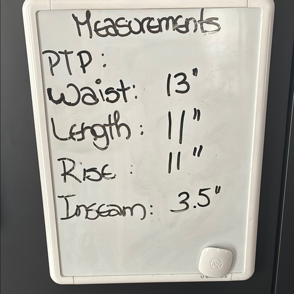 Zara Blue Jean Shorts High-Waisted Distressed - Picture 4 of 4